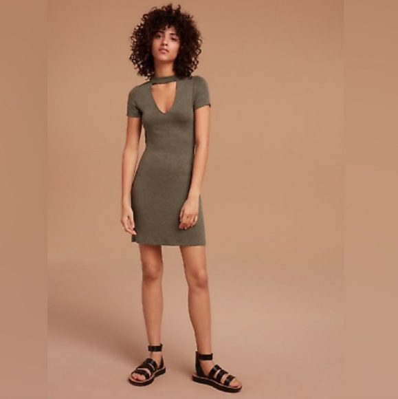 Aritzia Wilfred Free Dondoe Choker Neck Dress - Picture 2 of 4